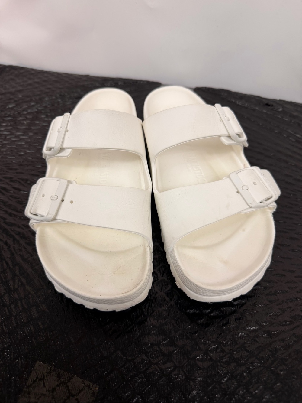 Birkenstocks White Double-Buckle Slide Sandals L7 M5